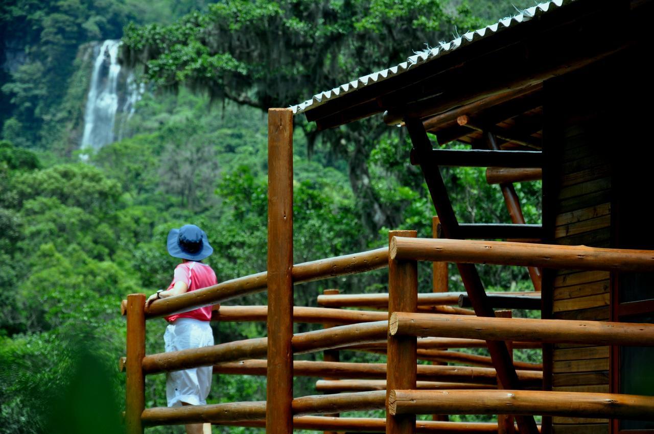 Double Room with Mountain View,933513178:JPEG